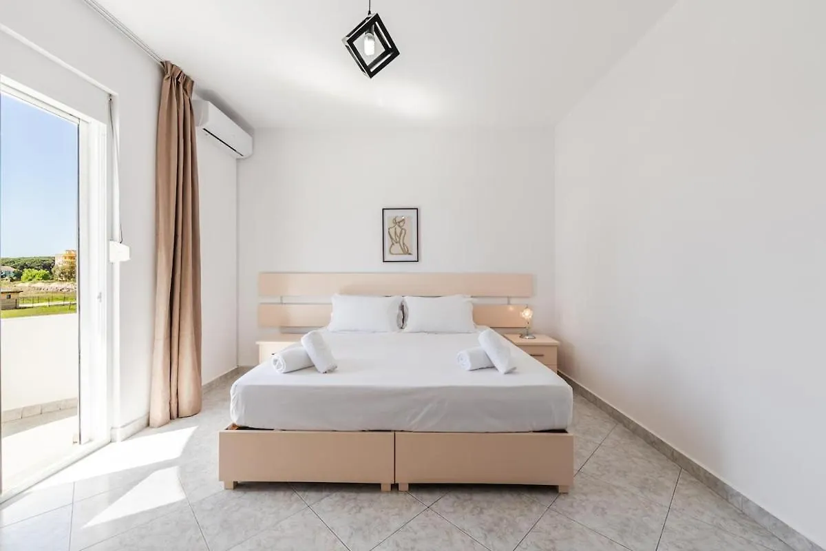 1Br Apartment With Mountain Views Golem  Golem (Tirana)